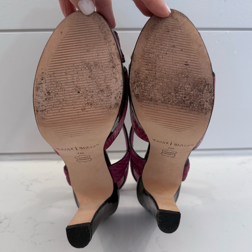 WHBM Laci Pink and Black Heels, size 7 - Picture 11 of 14